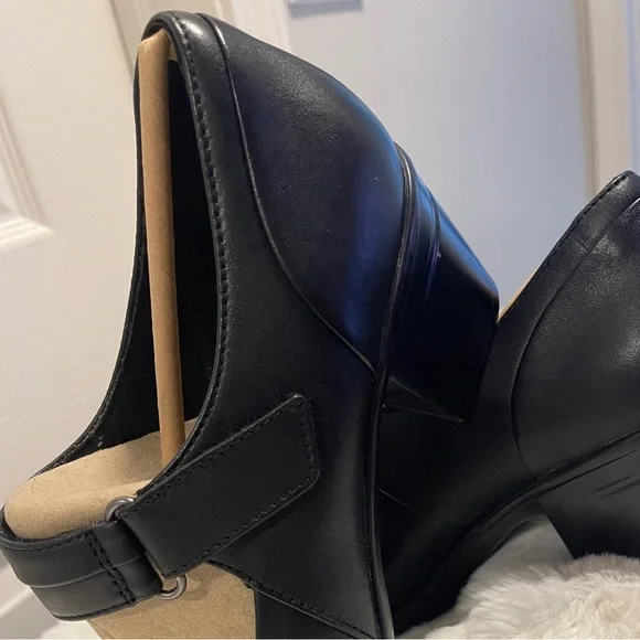 Clarks Women's Emslie Lulin Mary Jane Pump Black Size 9 1/2 M NWT - Picture 13 of 13